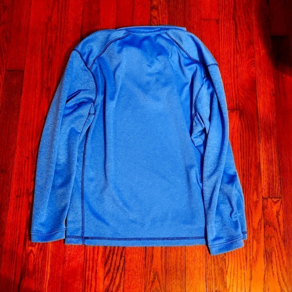Like New Pebble Beach pullover!! - Picture 3 of 3